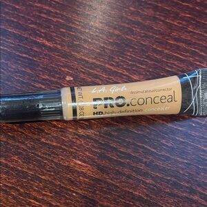 L.A. Girl Pro Conceal HD Concealer